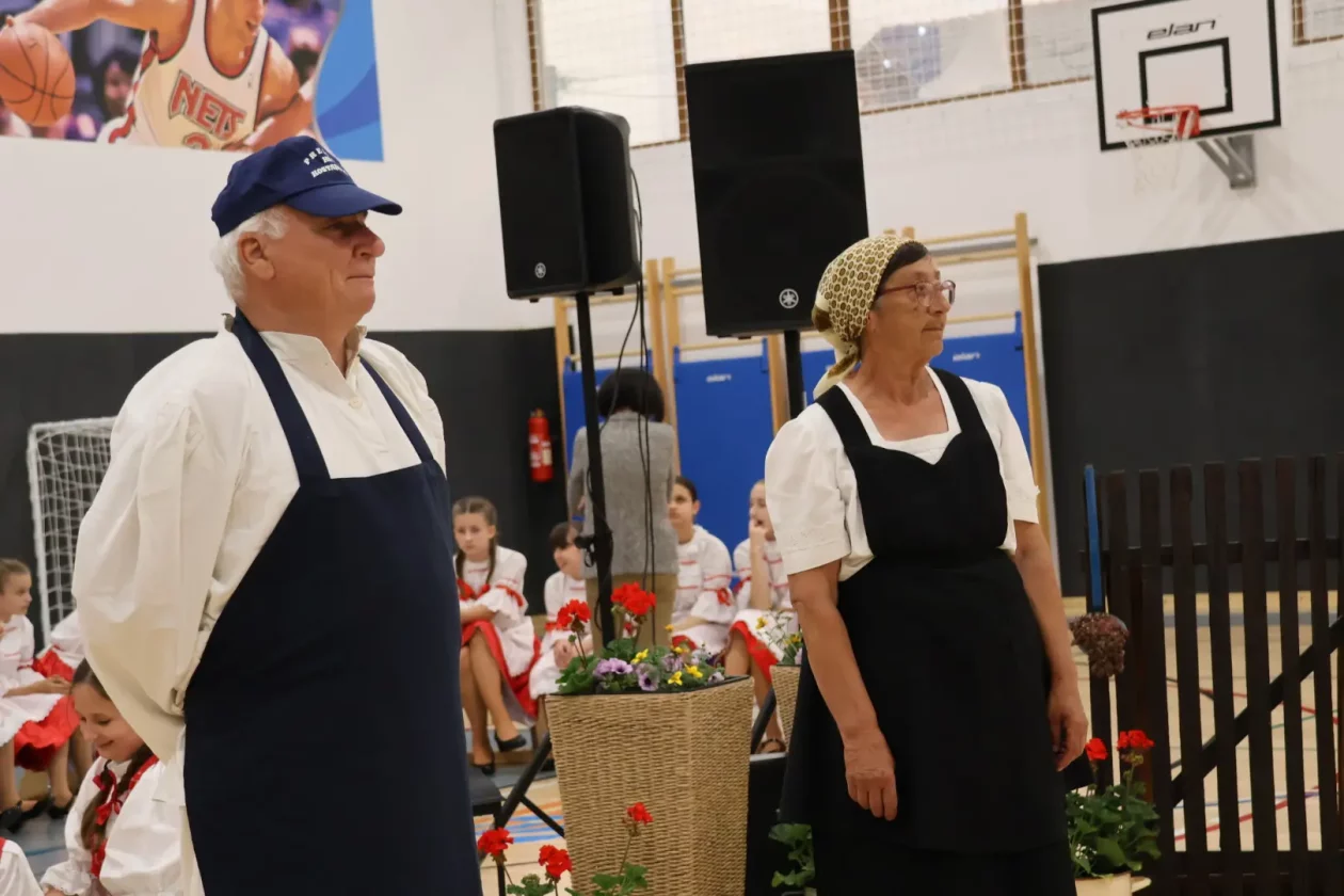 Međunarodni folklorni susret Draškovec folklor (44)