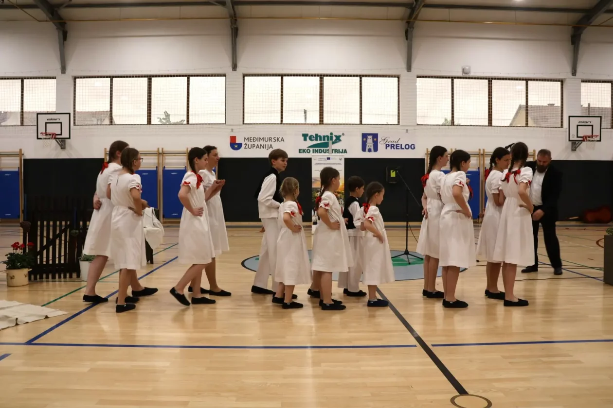 Međunarodni folklorni susret Draškovec folklor (90)