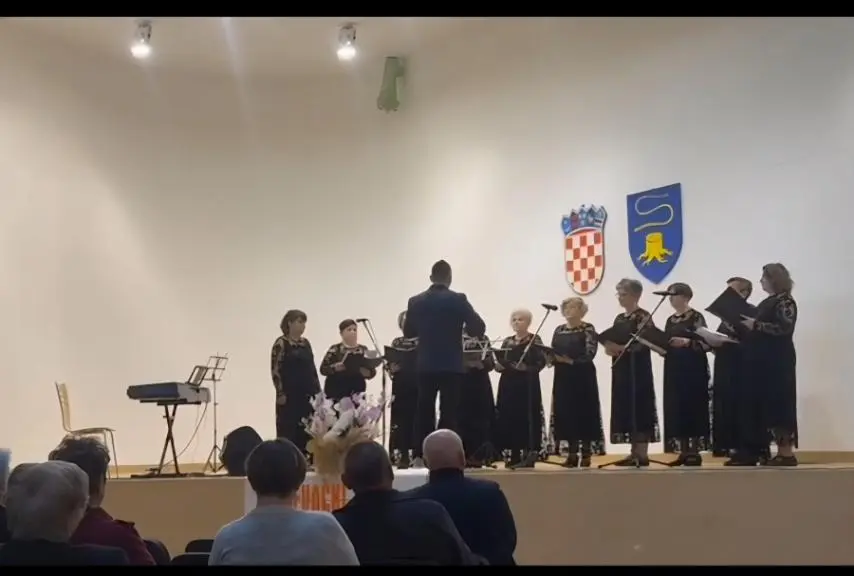 Međunarodni susret zborova – Strahoninec (3) Međunarodni susret zborova – Strahoninec (3)