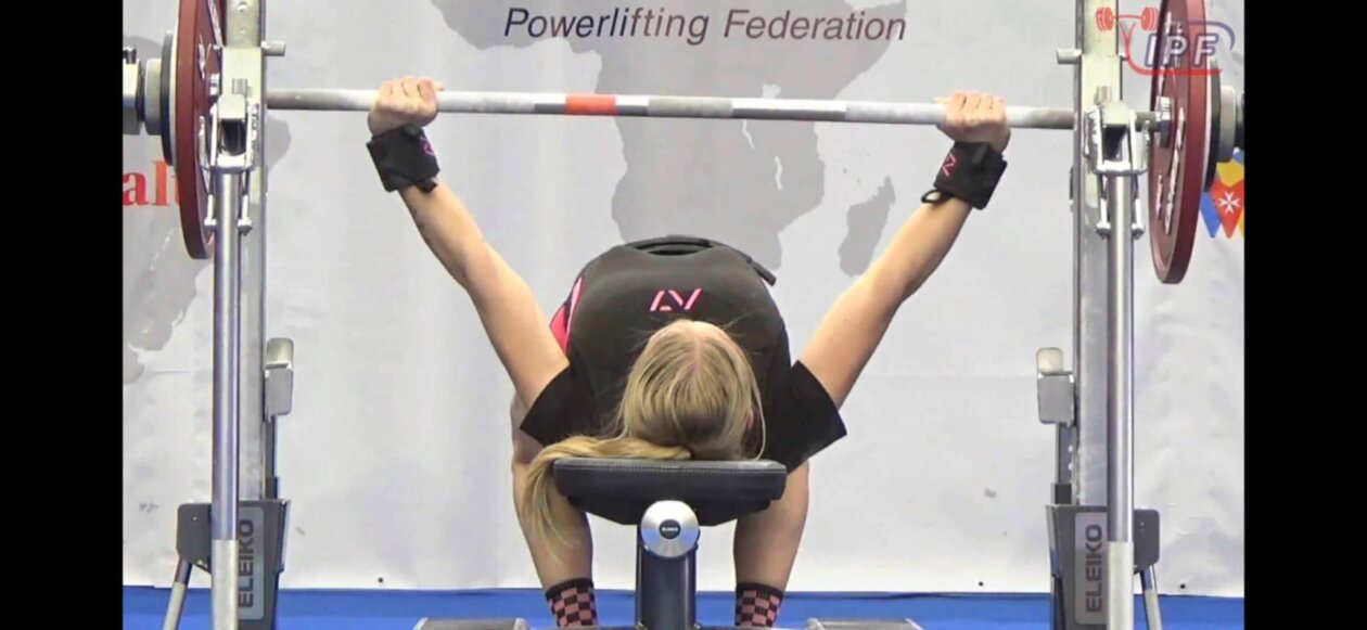 Melisa Matulin iz Donjeg Vidovca oborila državni rekord u bench pressu (3)