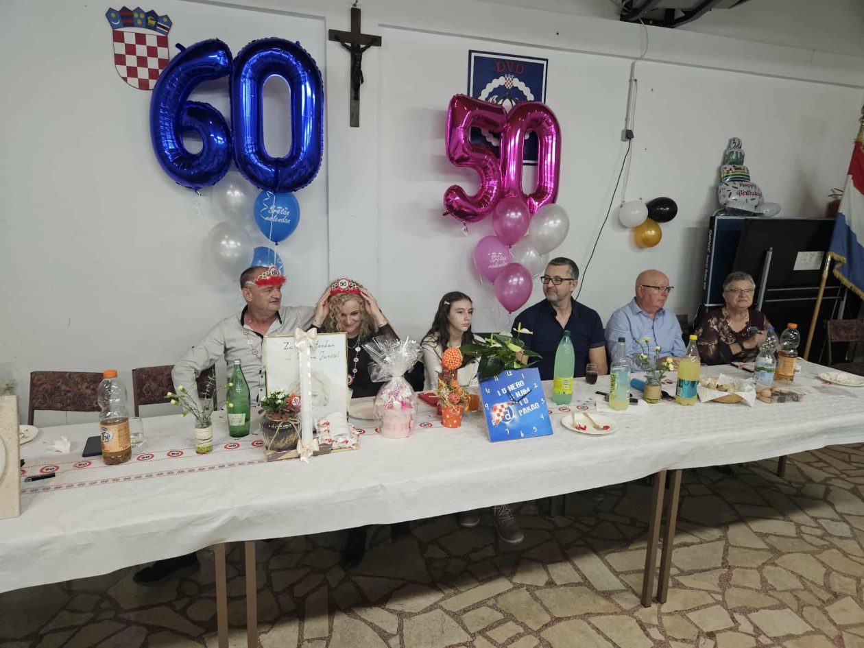 Messenger_creation_534FB859-EFEC-4DB5-9460-4C735ADF4CA3