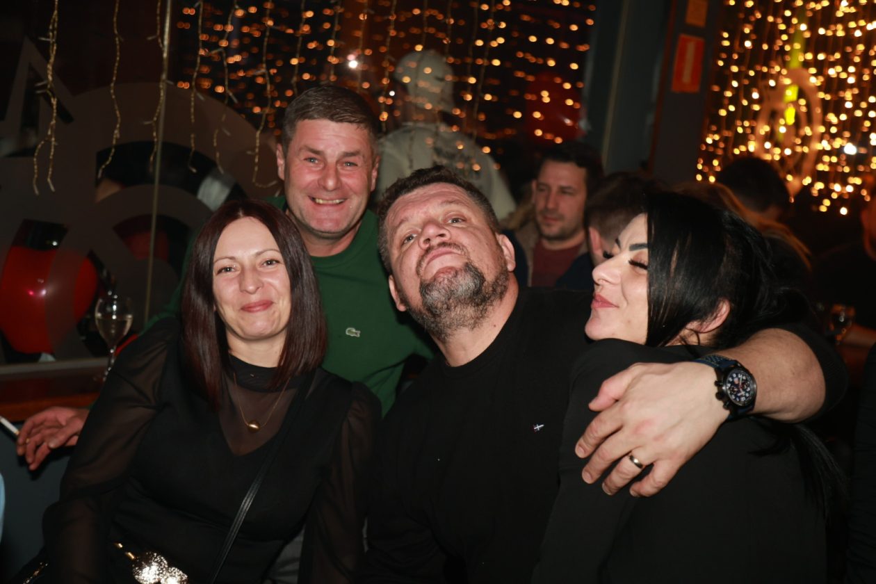 Meta bar Valentinovo Privatt band (2)