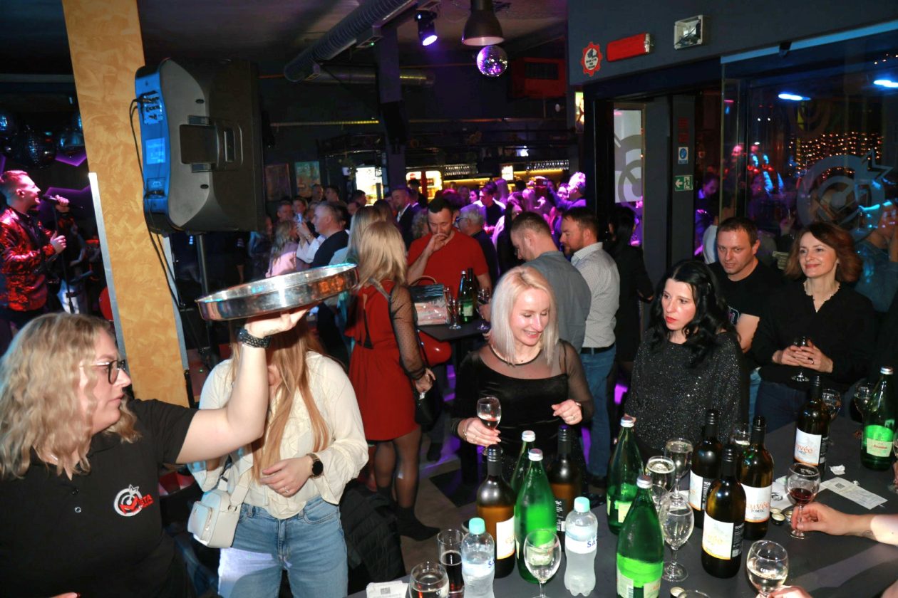 Meta bar Valentinovo Privatt band (48)