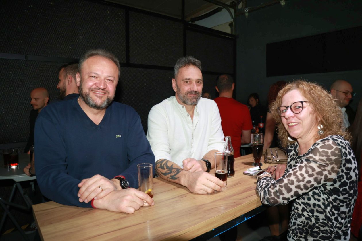 Meta bar gupa Vulkan (11)