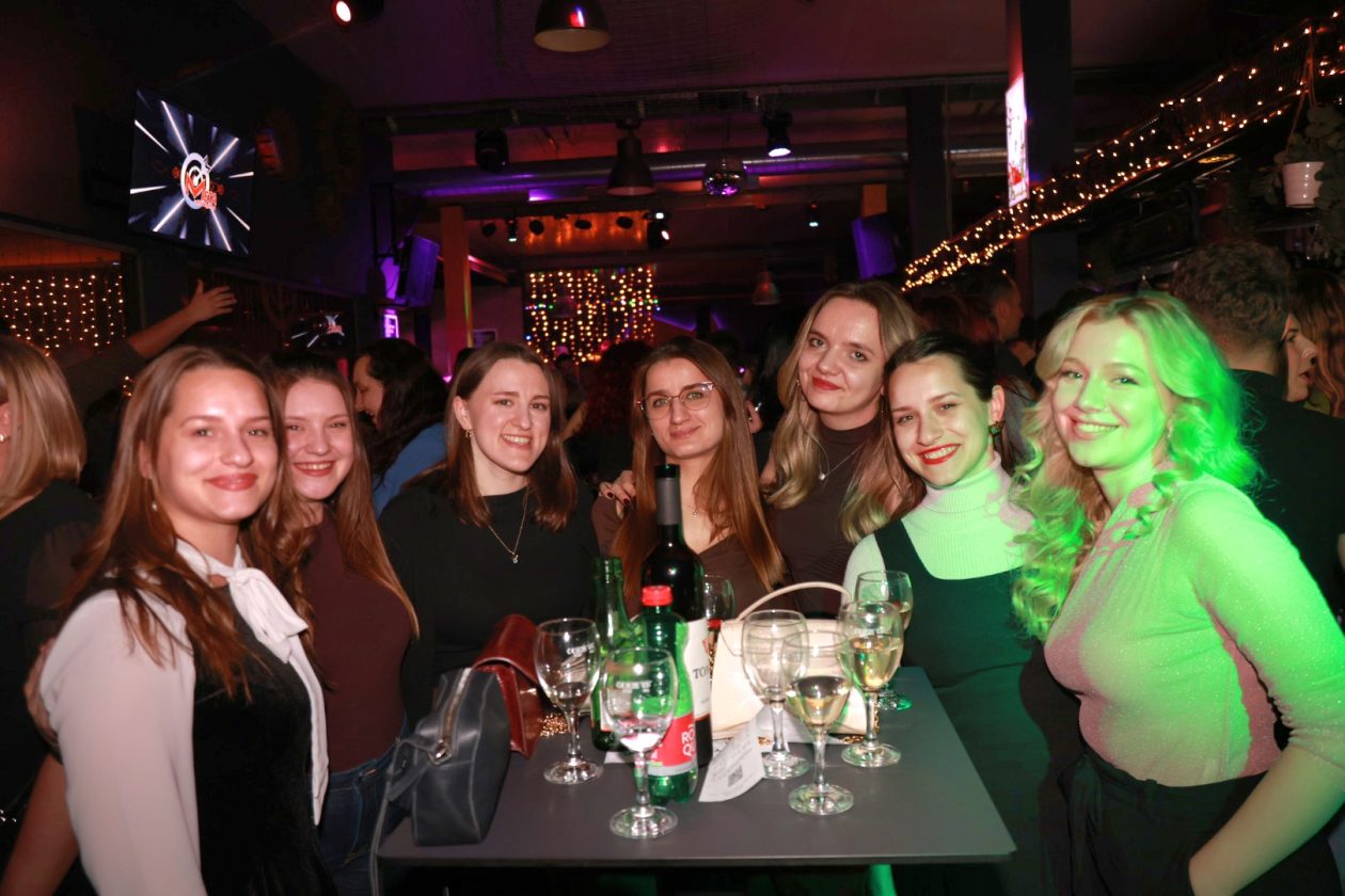 Meta bar gupa Vulkan (22)