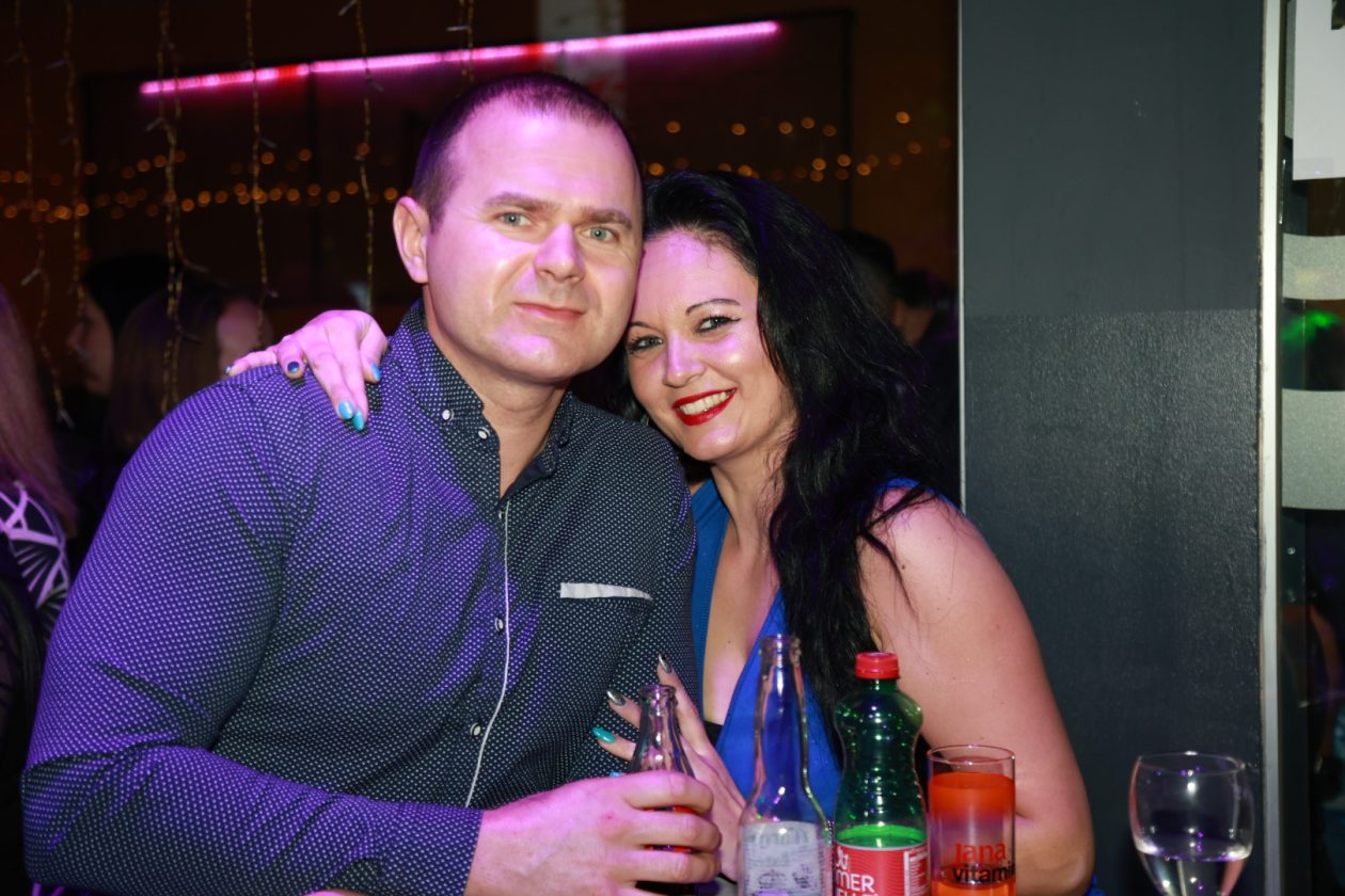 Meta bar gupa Vulkan (32)