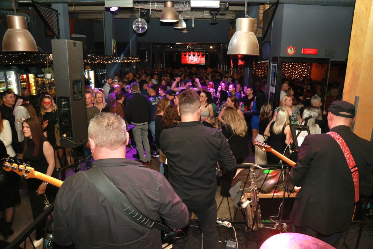 Meta bar gupa Vulkan (48)