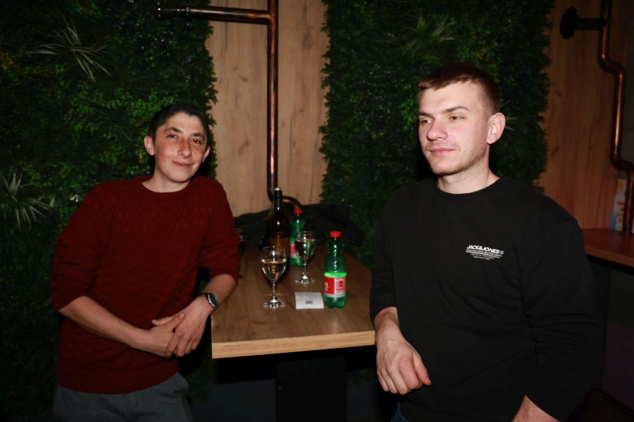 Meta bar show time band (2)