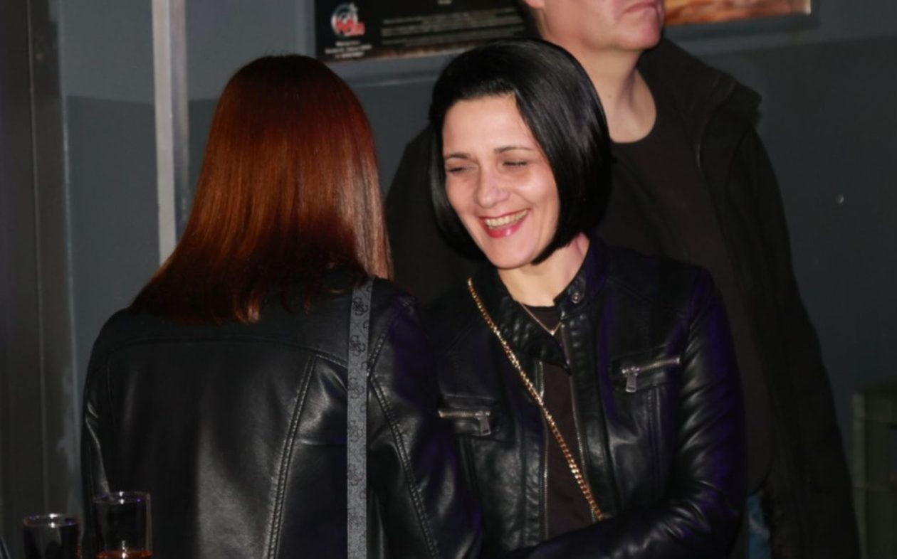 Meta bar show time band (30)