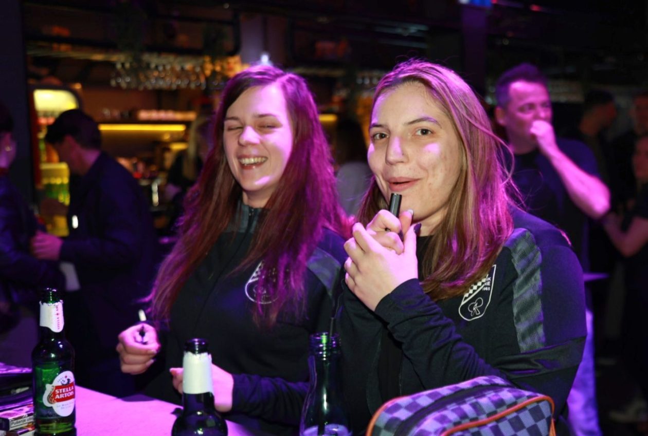 Meta bar show time band (5)