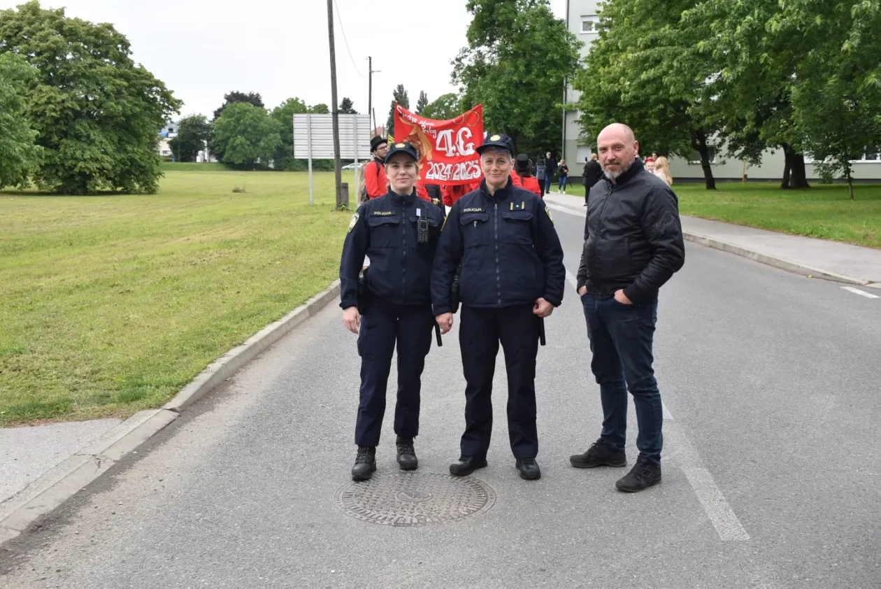 Mimohod maturanata, Čakovec, 23.5.2025 (18)