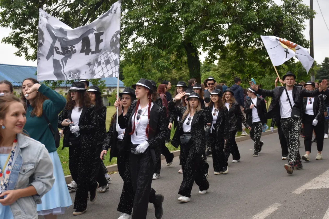 Mimohod maturanata, Čakovec, 23.5.2025 (43)
