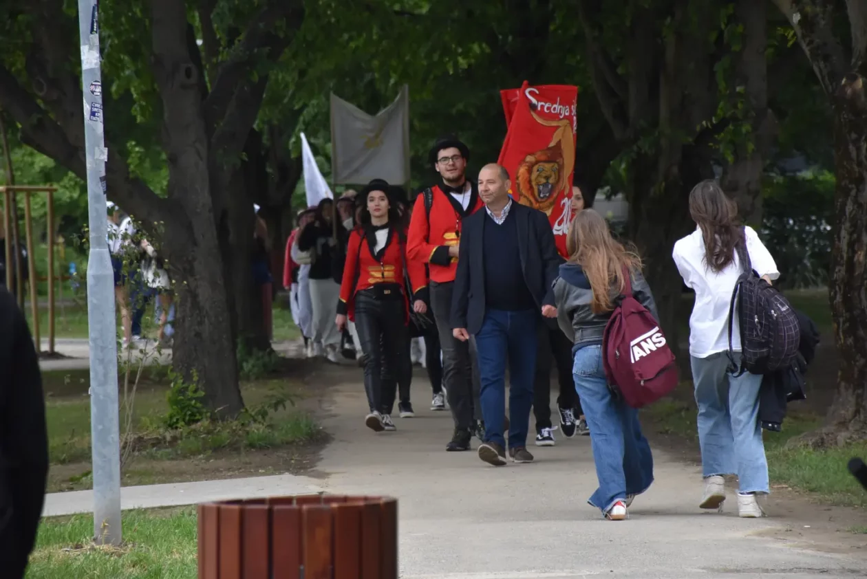 Mimohod maturanata, Čakovec, 23.5.2025 (5)