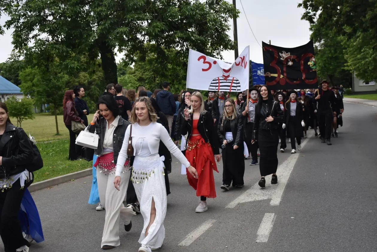Mimohod maturanata, Čakovec, 23.5.2025 (50)