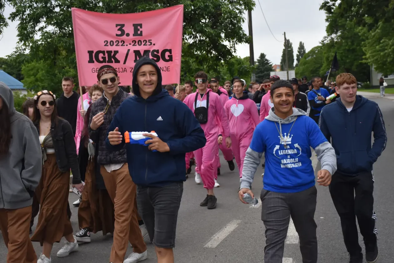 Mimohod maturanata, Čakovec, 23.5.2025 (58)