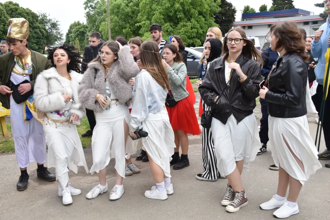 Mimohod maturanata, Čakovec, 23.5.2025 (7)