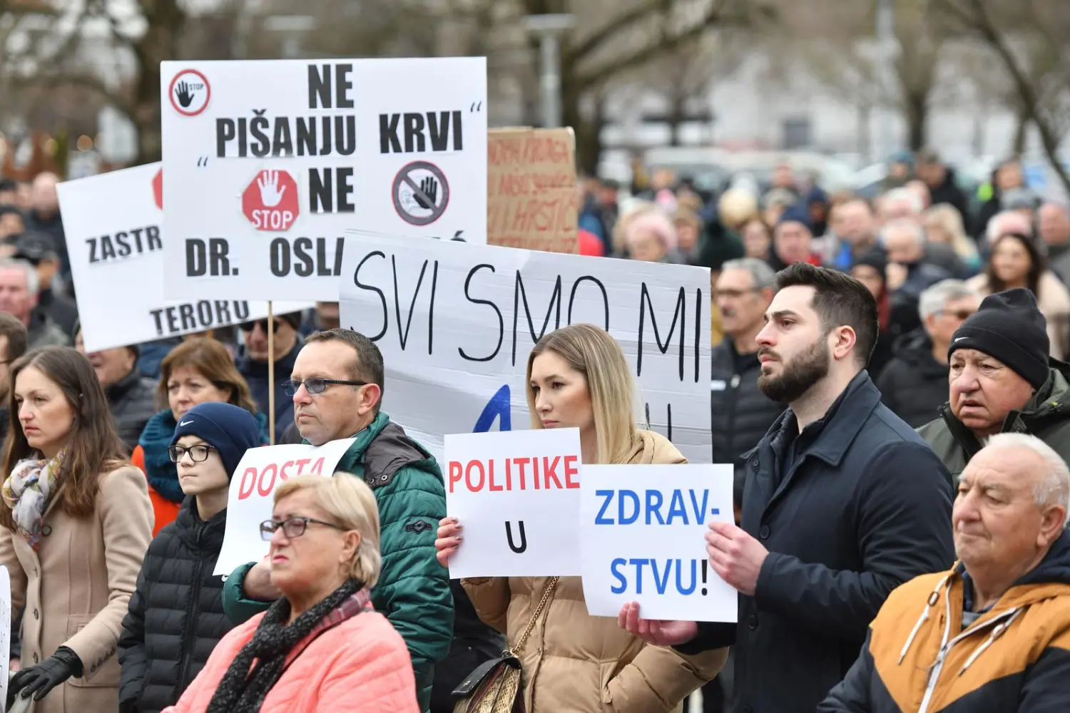 Mirno okupljanje građana, podrške kirurzima, Photo Vjeran Zganec RoguljaPIXSELL (3)