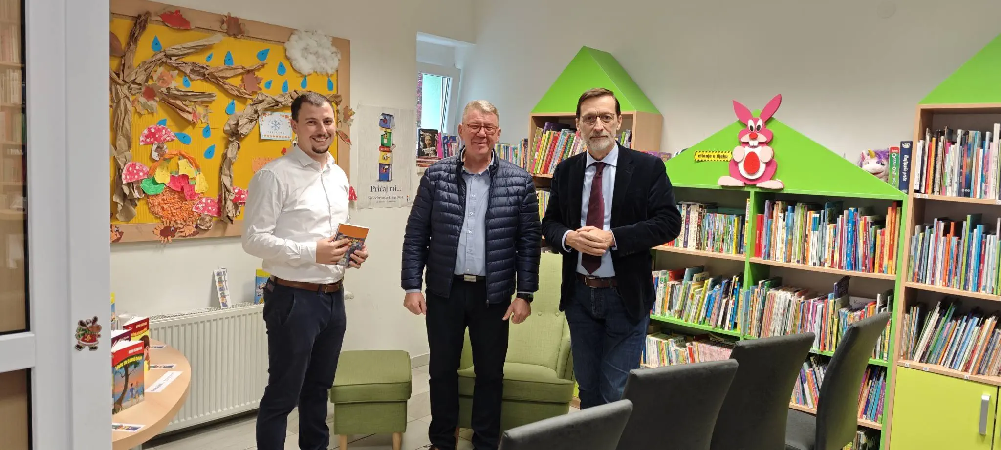 Miro Gavran književna večer GMS 2024 (3) Miro Gavran književna večer GMS 2024 (3)