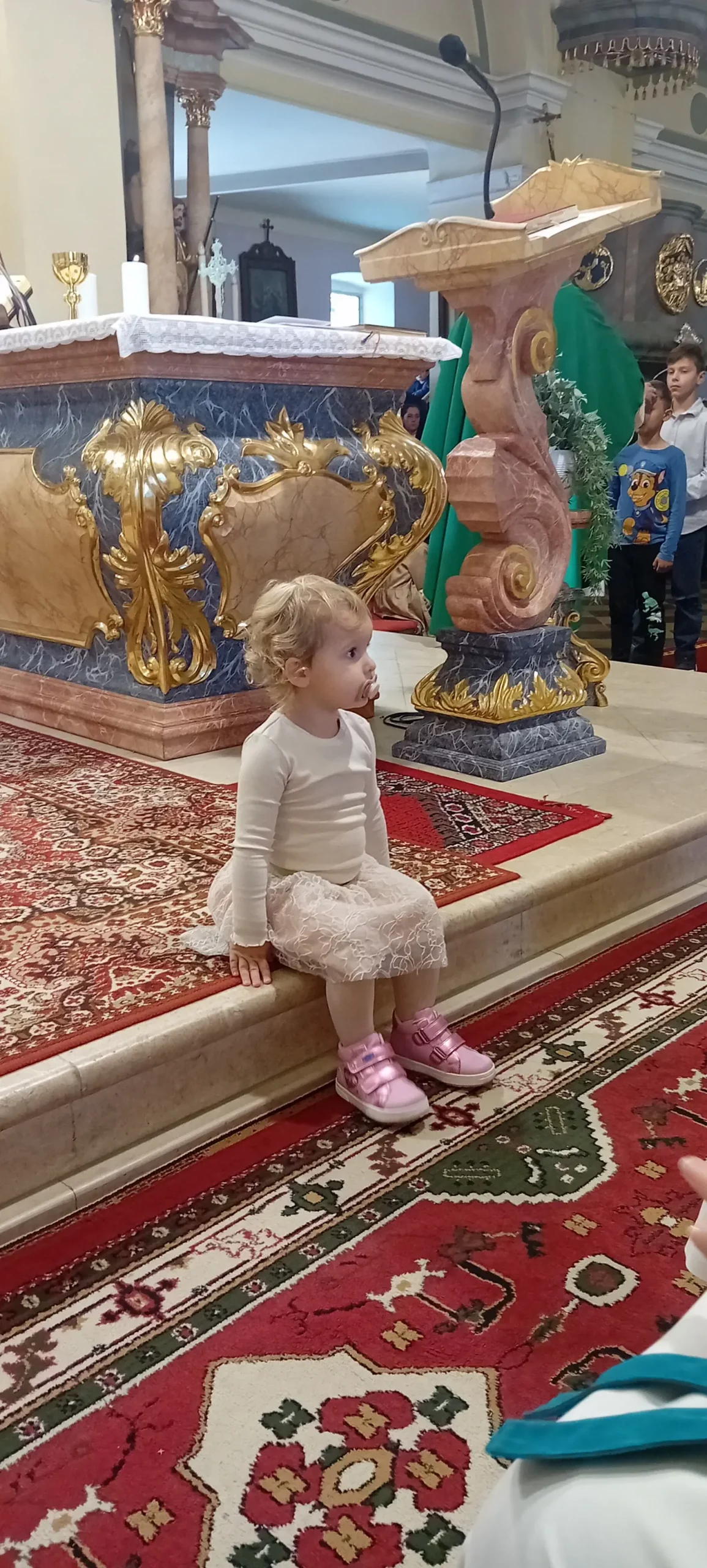 Misa u Dekanovcu obasjana prisustvom Paule i Marina (2) Misa u Dekanovcu obasjana prisustvom Paule i Marina (2)