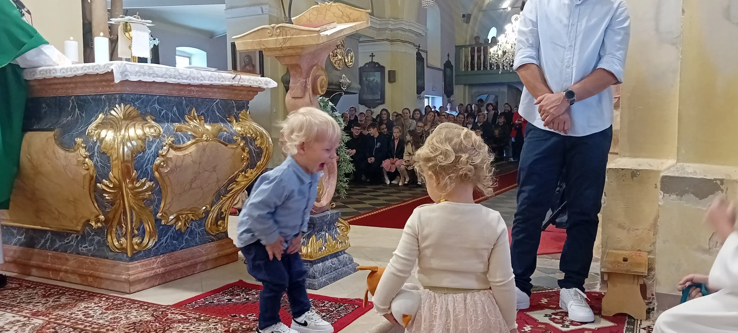 Misa u Dekanovcu obasjana prisustvom Paule i Marina (5) Misa u Dekanovcu obasjana prisustvom Paule i Marina (5)