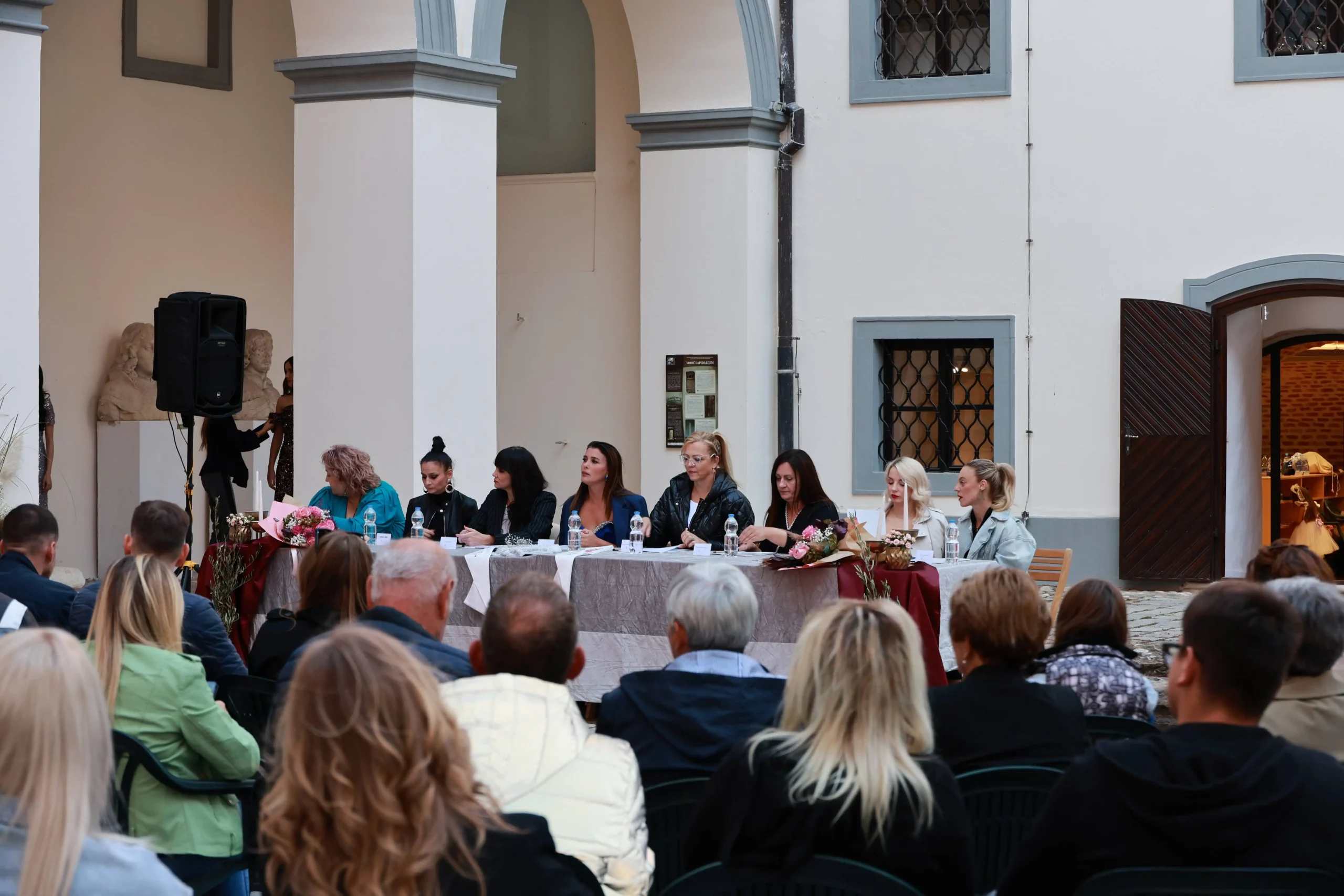 Miss Međimruske županije – Laura Dasović (12) Miss Međimruske županije – Laura Dasović (12)