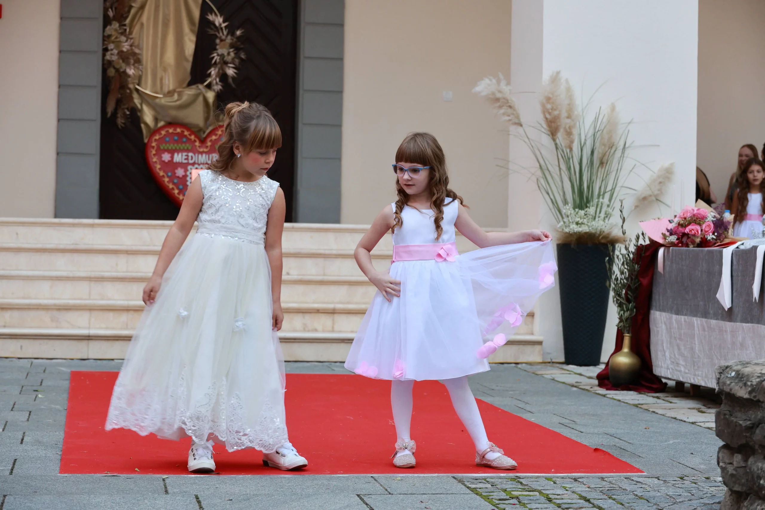 Miss Međimruske županije – Laura Dasović (45) Miss Međimruske županije – Laura Dasović (45)