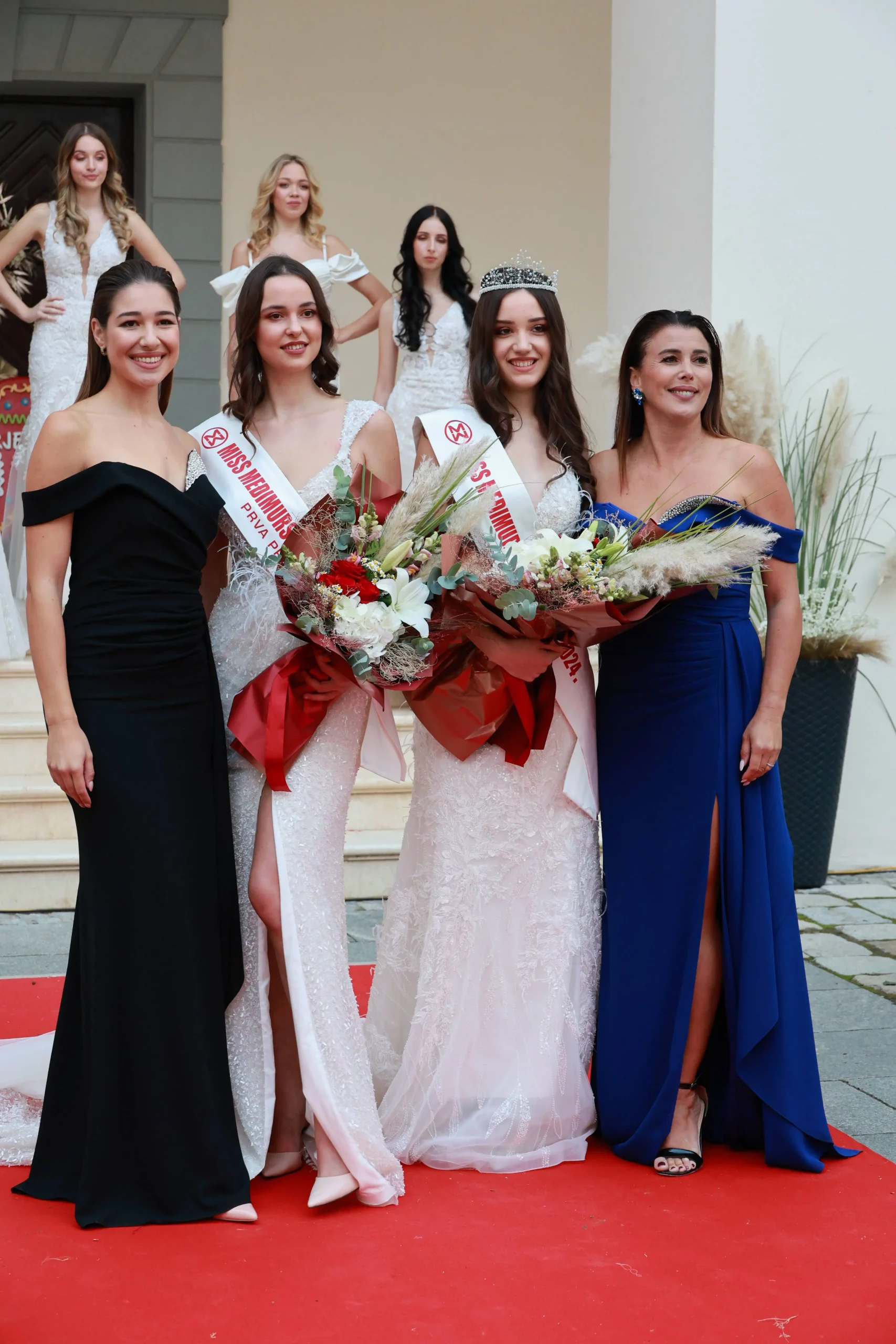 Miss Međimruske županije – Laura Dasović (55) Miss Međimruske županije – Laura Dasović (55)