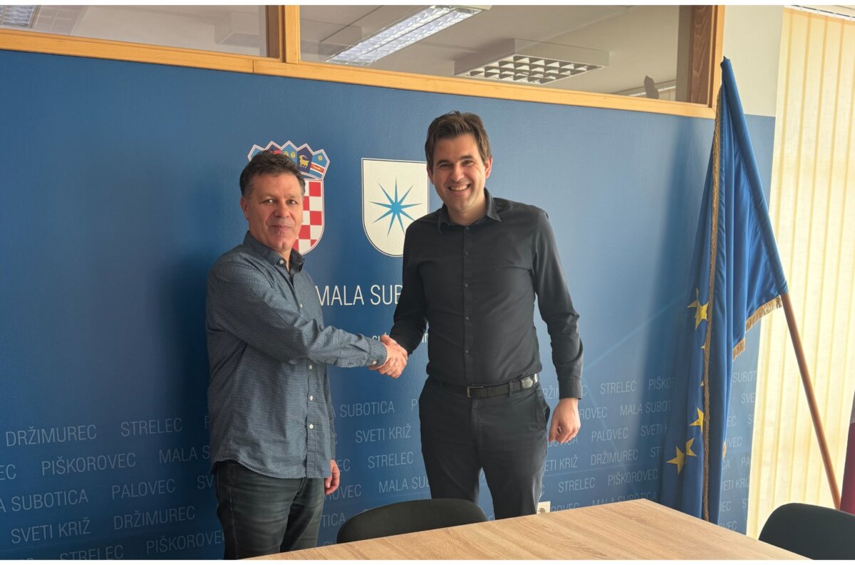 MixCollage-01-Apr-2025-11-53-AM-6836