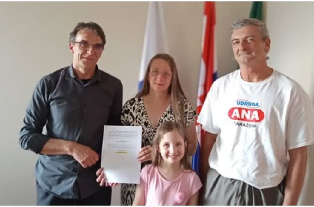 MixCollage-03-Aug-2025-12-46-PM-8696