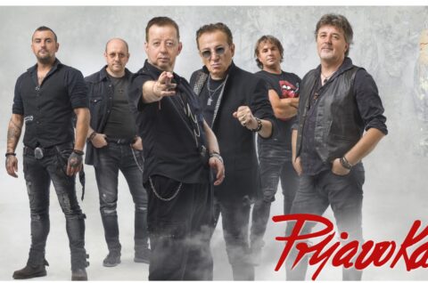 MixCollage-03-Jul-2025-10-15-AM-7282 MixCollage-03-Jul-2025-10-15-AM-7282