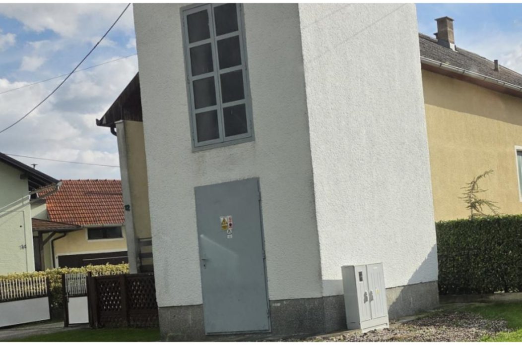 MixCollage-11-Oct-2025-07-19-PM-250 MixCollage-11-Oct-2025-07-19-PM-250