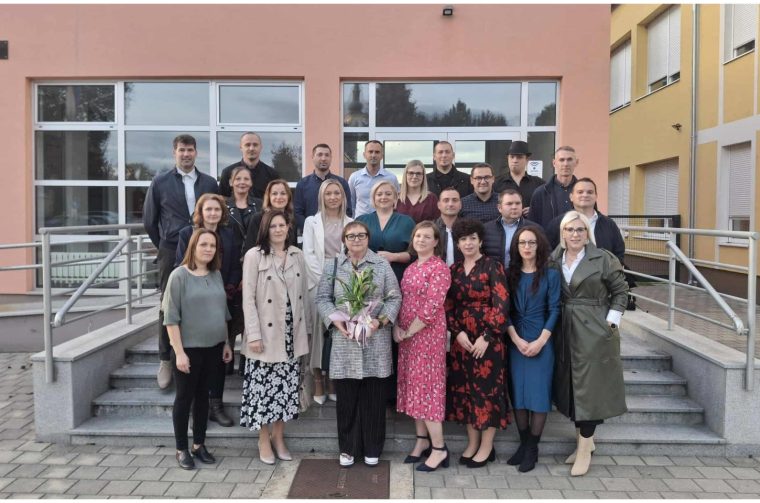 MixCollage-12-Oct-2025-01-16-PM-5793