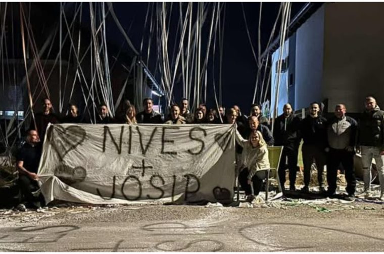 MixCollage-12-Oct-2025-09-17-AM-4613 MixCollage-12-Oct-2025-09-17-AM-4613