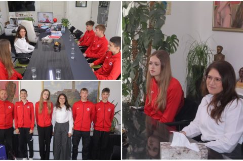 MixCollage-14-Apr-2026-01-31-PM-9054