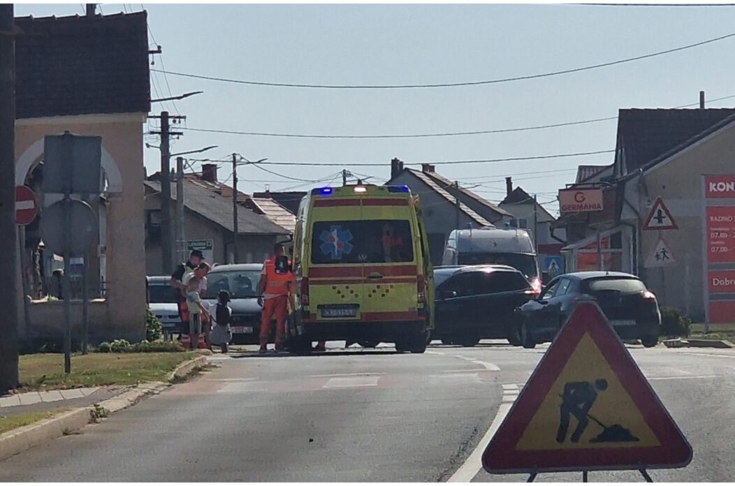 MixCollage-19-Aug-2025-12-31-PM-2387