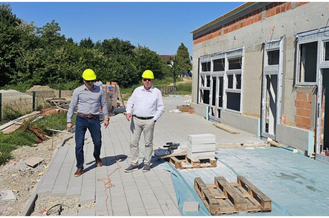 MixCollage-19-May-2025-10-58-AM-9733 MixCollage-19-May-2025-10-58-AM-9733