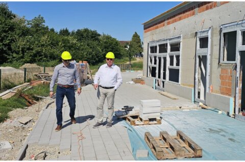 MixCollage-19-May-2025-10-58-AM-9733