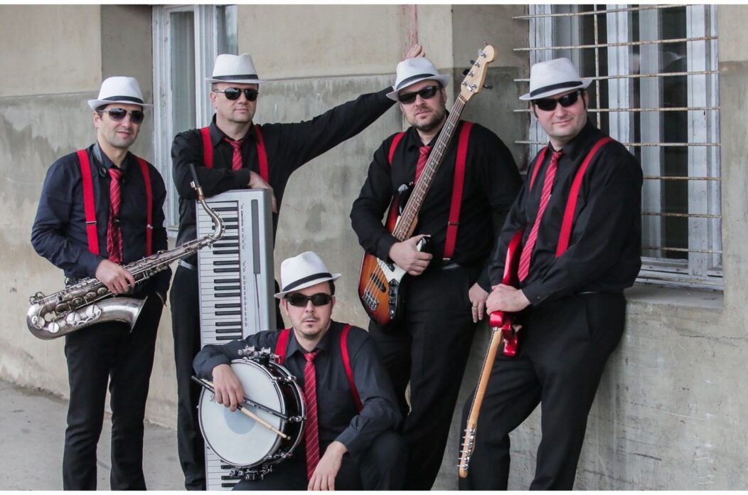 MixCollage-28-Aug-2025-11-39-AM-6930