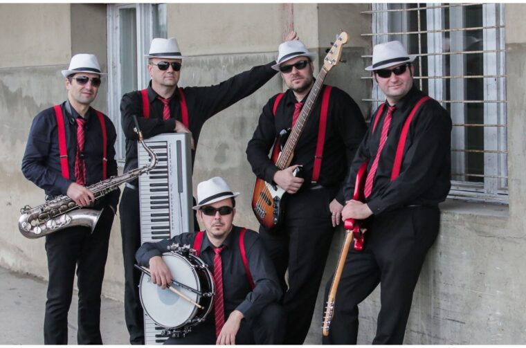 MixCollage-28-Aug-2025-11-39-AM-6930