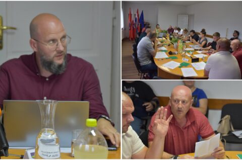 MixCollage-29-Jul-2025-02-32-PM-3351