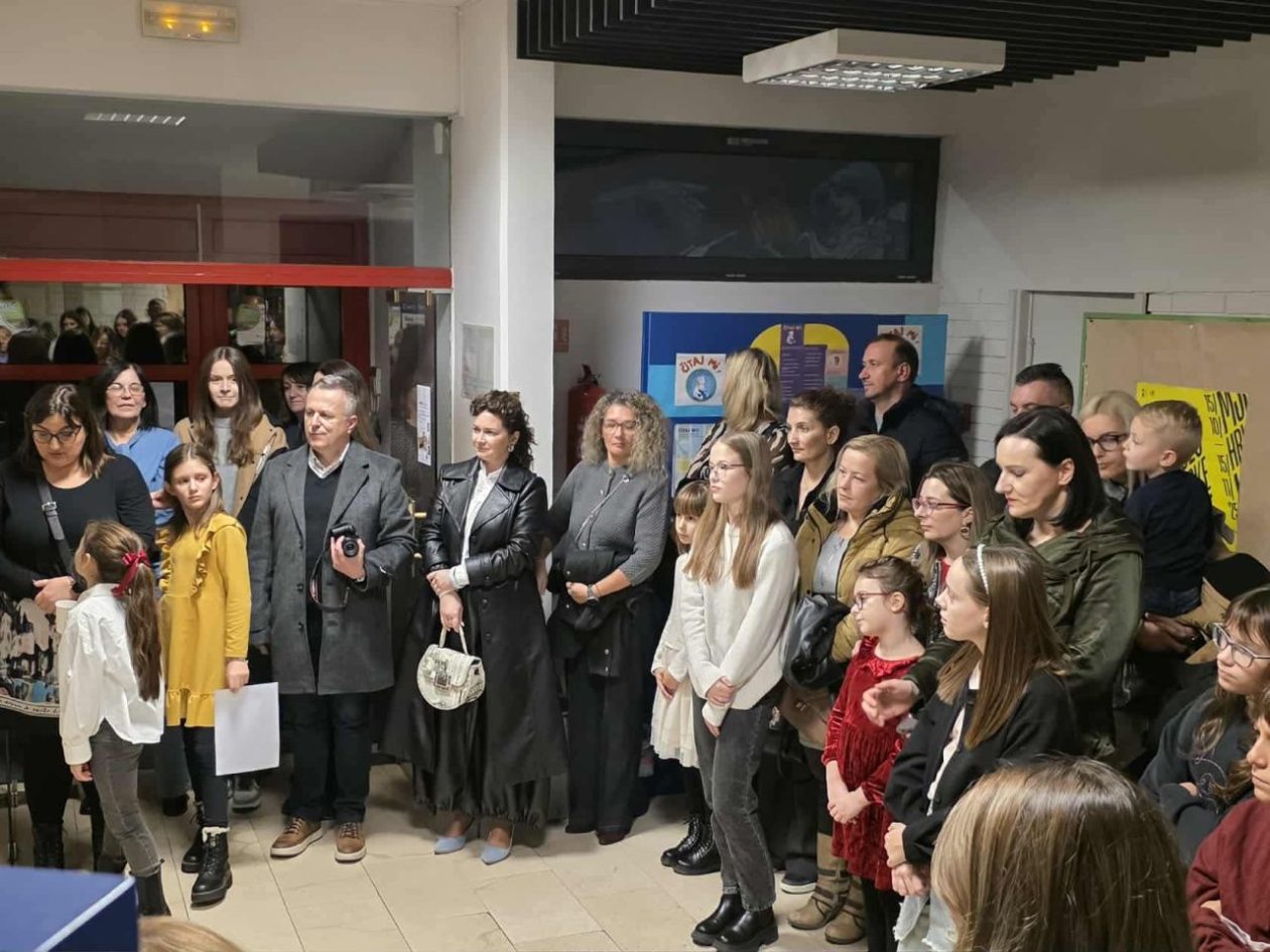 Mjesec hr knjige čakovečka knjižnica 2025 (4) Mjesec hr knjige čakovečka knjižnica 2025 (4)