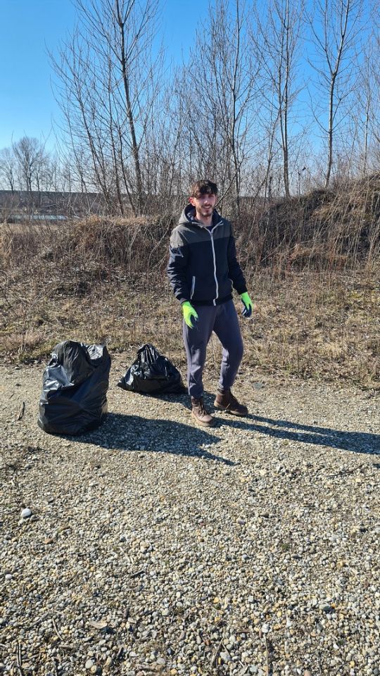 Mještani Cirkovljana u akciji čišćenja okoliša 2026 (1) Mještani Cirkovljana u akciji čišćenja okoliša 2026 (1)