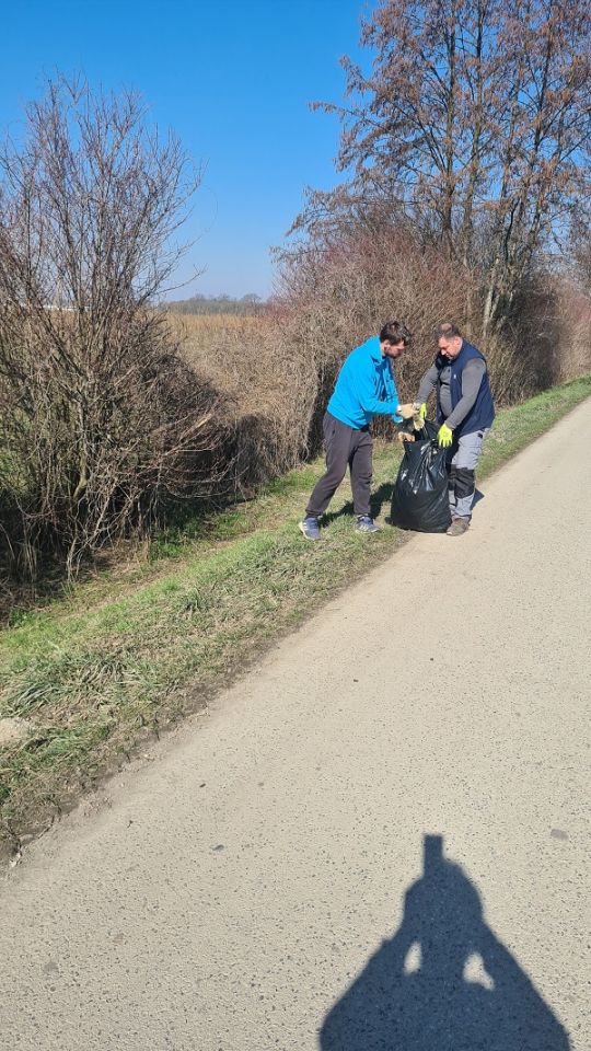 Mještani Cirkovljana u akciji čišćenja okoliša 2026 (6) Mještani Cirkovljana u akciji čišćenja okoliša 2026 (6)