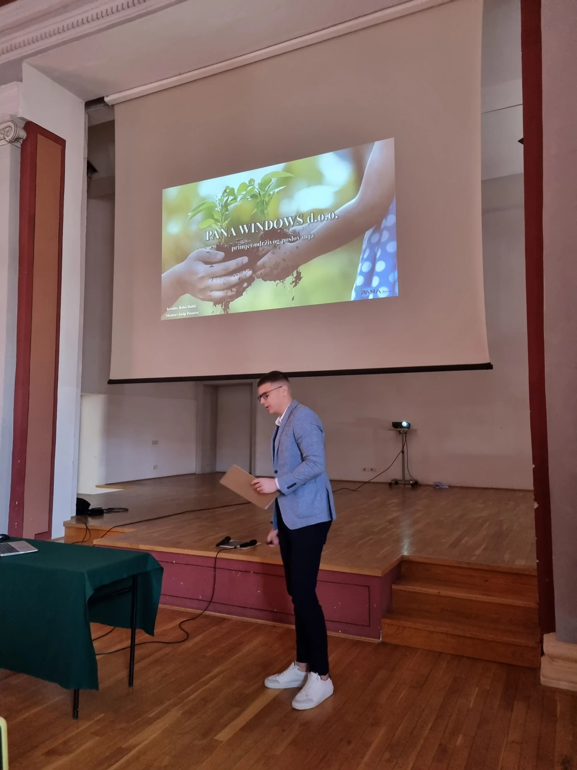 Mladi ekonomisti (5) Mladi ekonomisti (5)