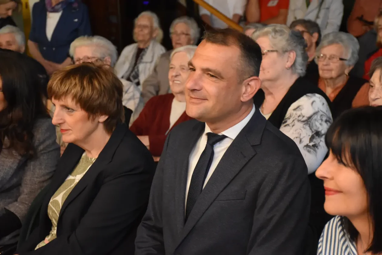 Modna revija, Čakovec, Dom za starije (15) Modna revija, Čakovec, Dom za starije (15)