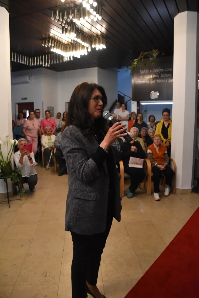 Modna revija, Čakovec, Dom za starije (37)