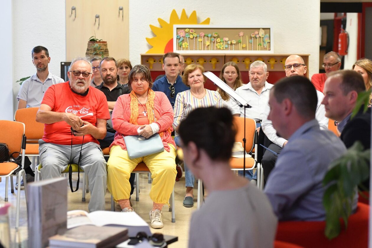 Čakovec: Predstavljena monografija grada Čakovca Čakovec: Predstavljena monografija grada Čakovca