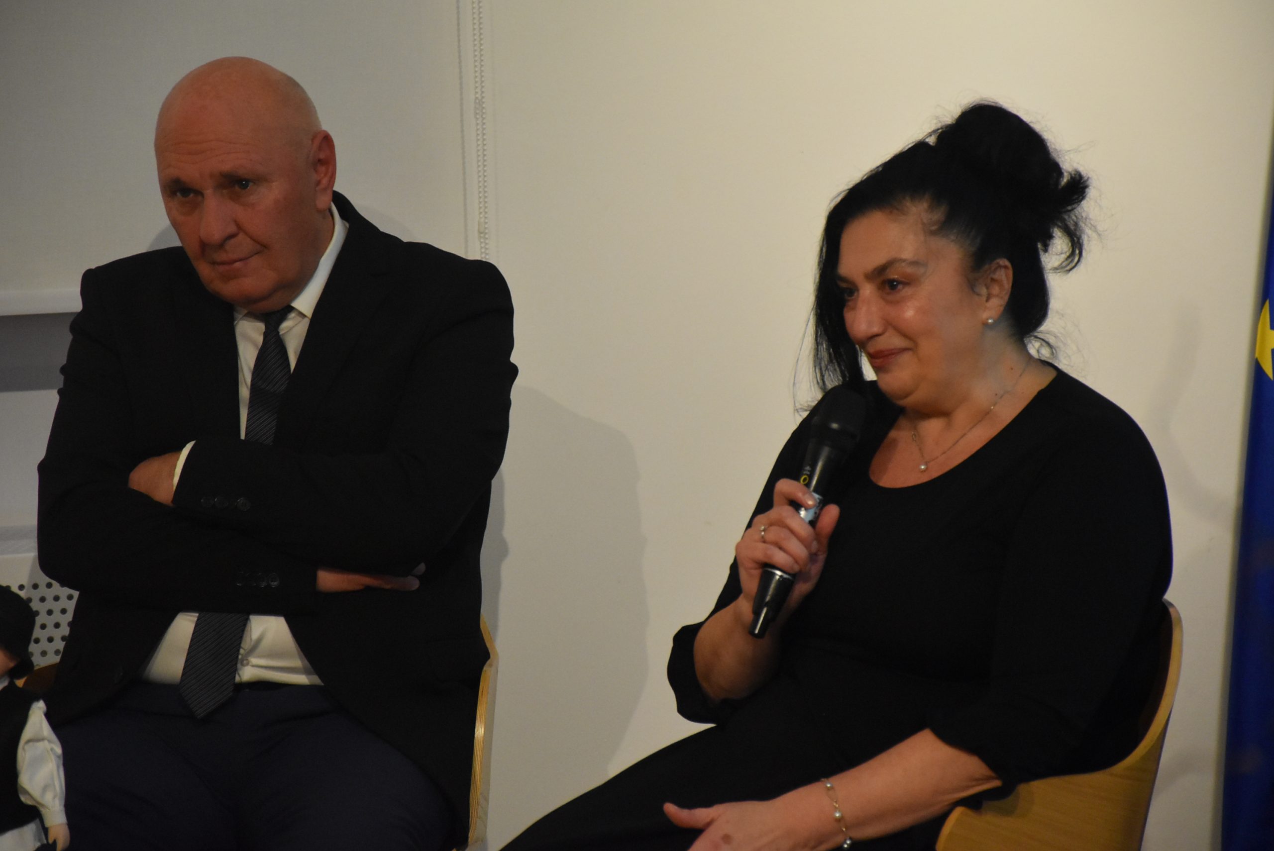 Monografija, Popevka, Županija (6)