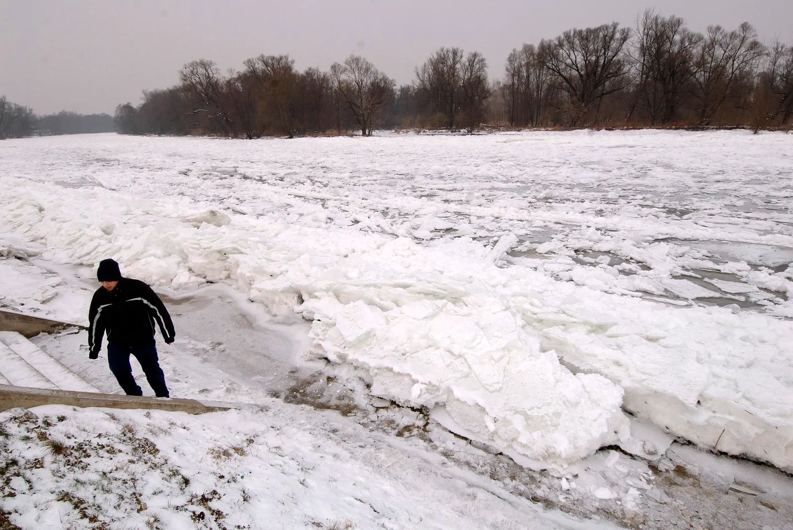 Mura – led (6) Mura – led (6)