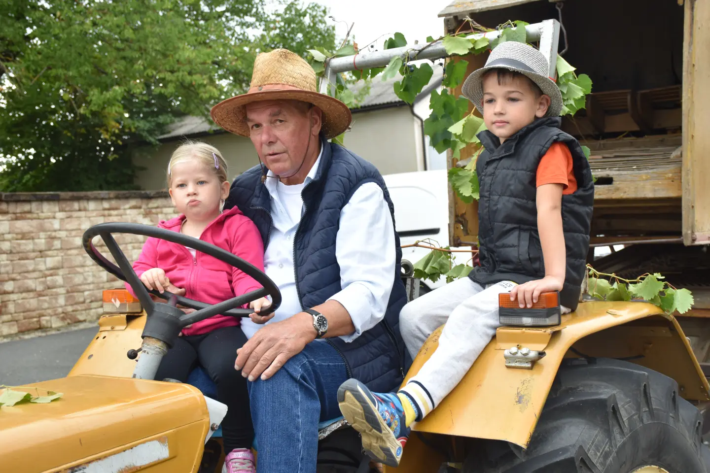 Mursko Središće, Berba grožđa, povorka (70) Mursko Središće, Berba grožđa, povorka (70)